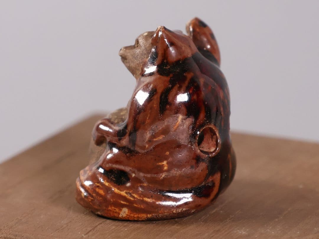 時代 砥部焼 向井和平 狸 根付 提げ物 陶芸 土人形【MB110】
