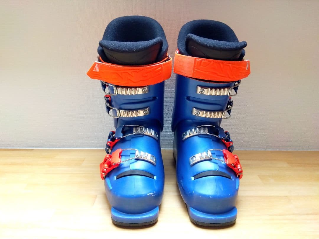 値下中LANGE RSJ65 2024-25 ラング　ブーツ スキー靴 22.5