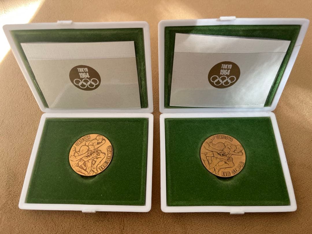 東京オリンピック記念銀メダル 銅メダル2個1964年　ケース付