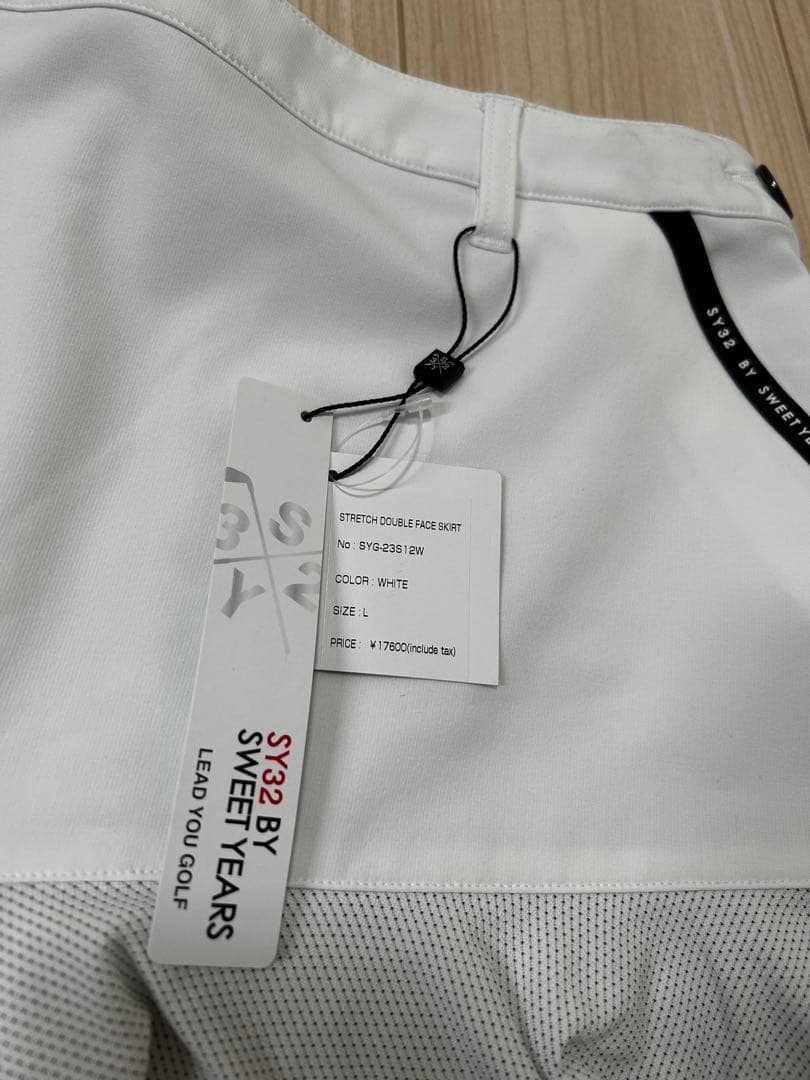 【新品タグ付】SY32 by SWEET YEARS ゴルフ スカート 白 L