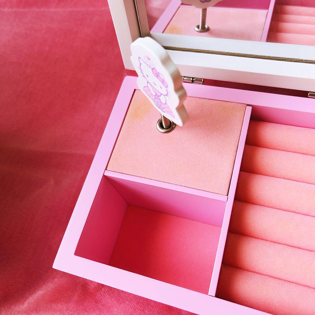 希少レア　ハローキティ　オルゴール付き　ジュエリーケース　2005 USA