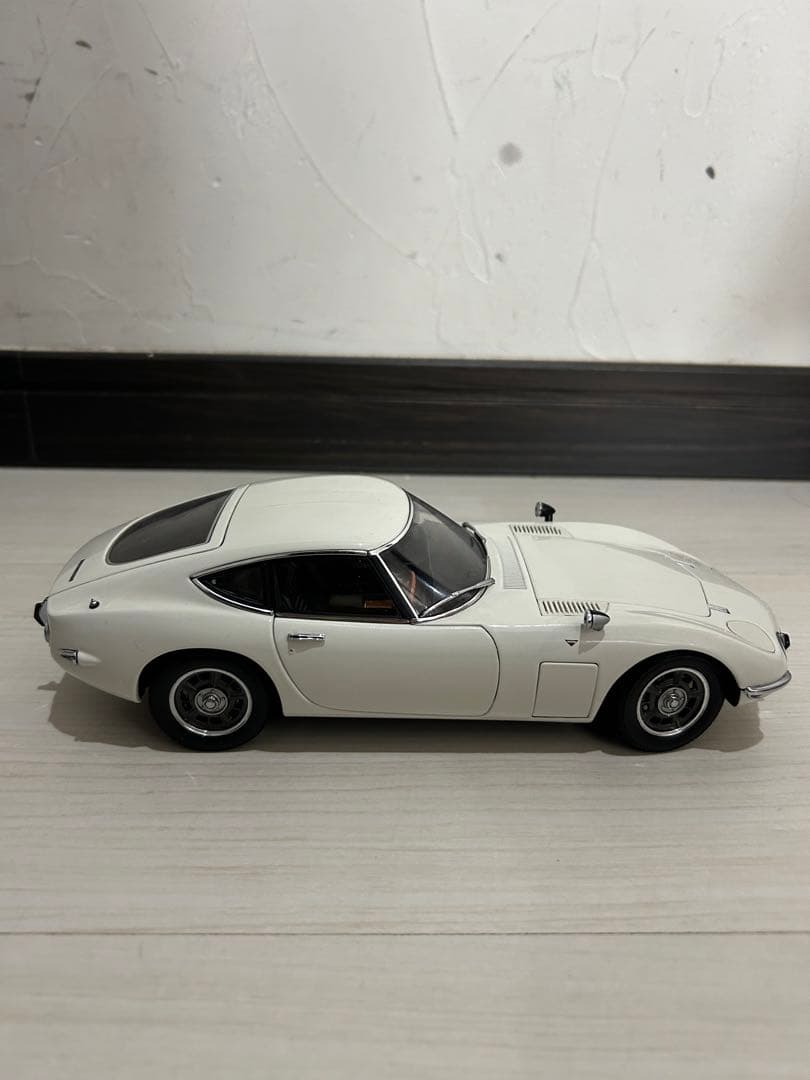 【美品】オートアート トヨタ 2000 GT COUPE