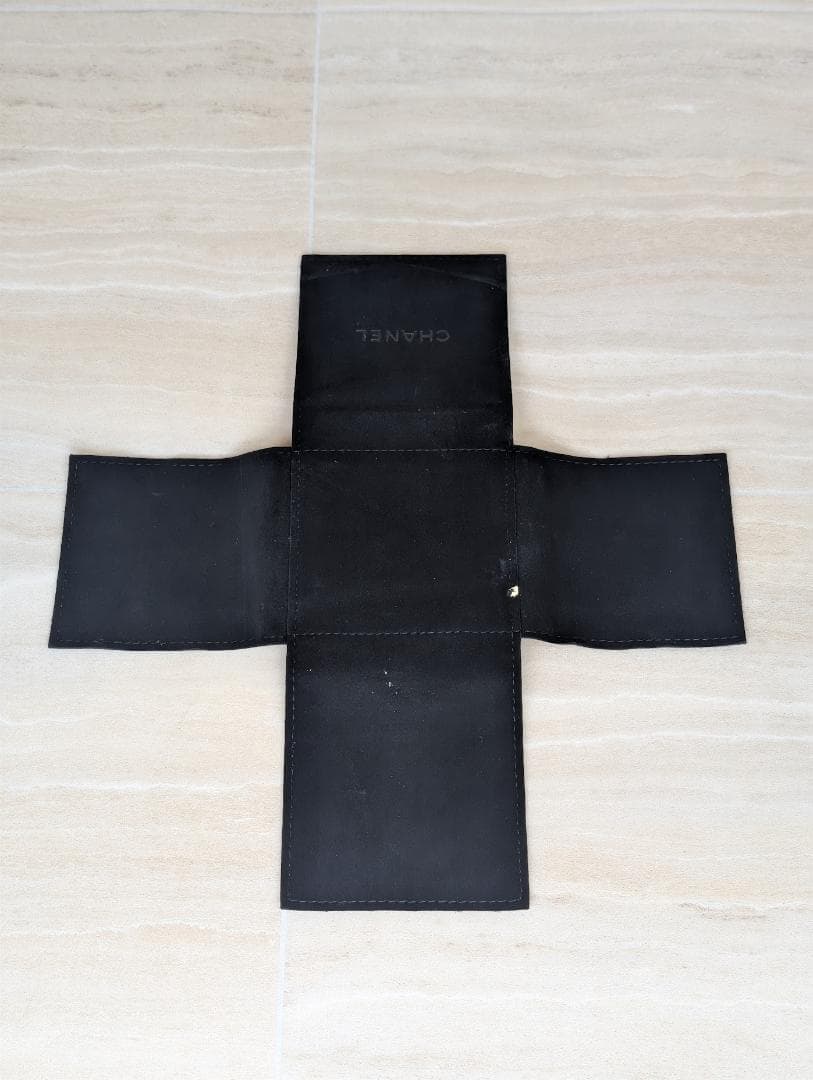 シャネル　CHANEL　アクセサリー入れ　ケース　空箱　デニム地　ベロア　黒