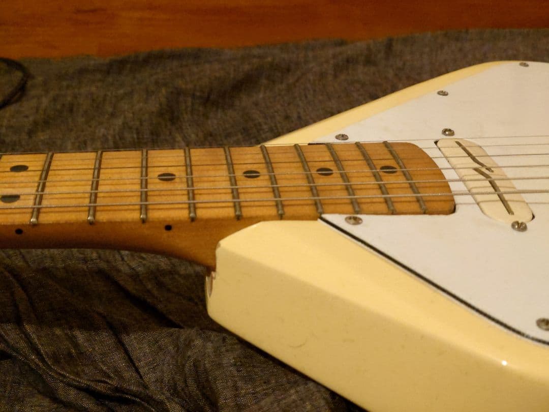 VOX テレファントム カスタム（フェンダー製ロングスケールネック）