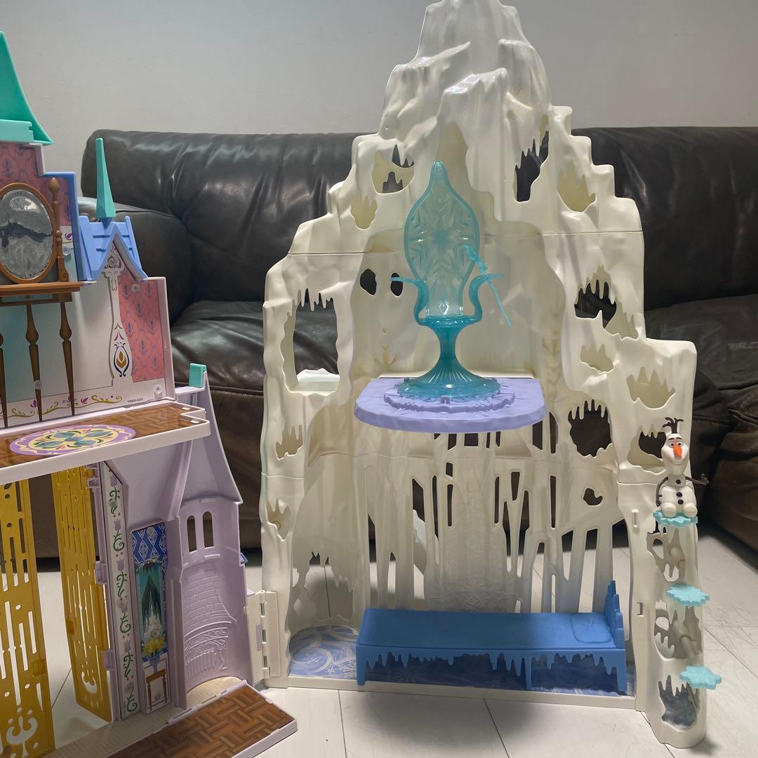 レア！ディズニー　アナと雪の女王　氷のお城と宮殿プレイセット❄︎