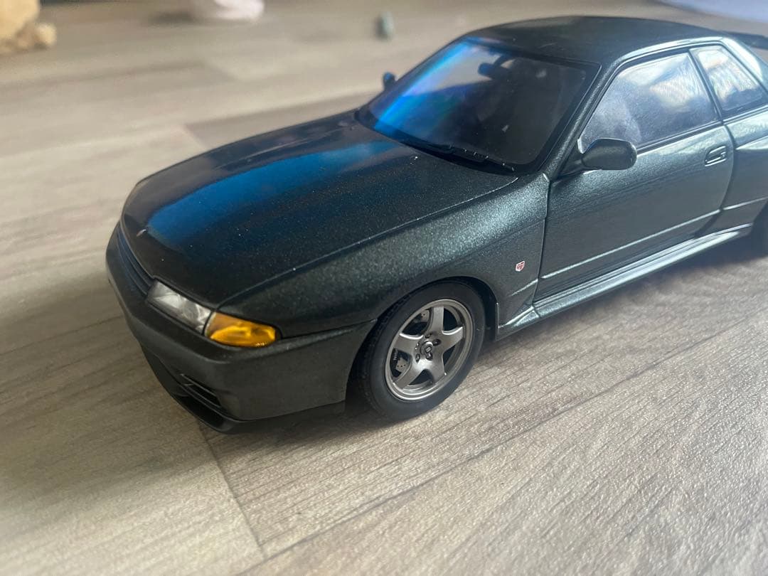 1/18 オートアート 77341 日産 スカイライン GT-R ガングレー
