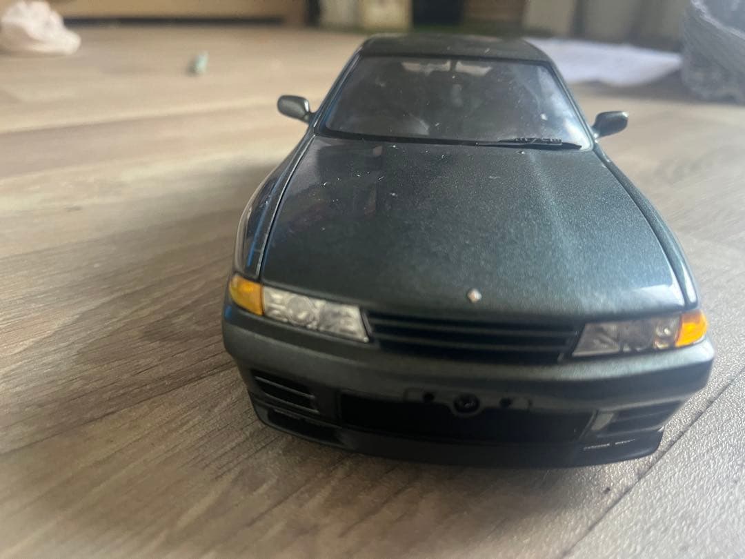 1/18 オートアート 77341 日産 スカイライン GT-R ガングレー