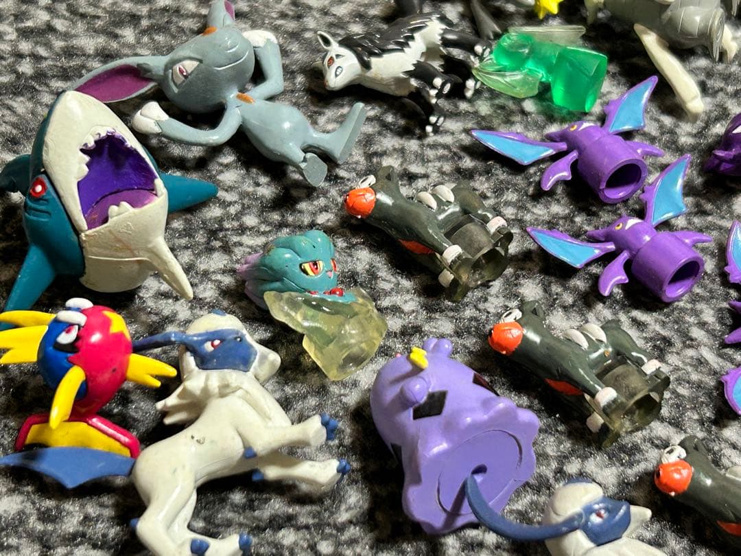 ポケモン フィギュアまとめ売り　30体