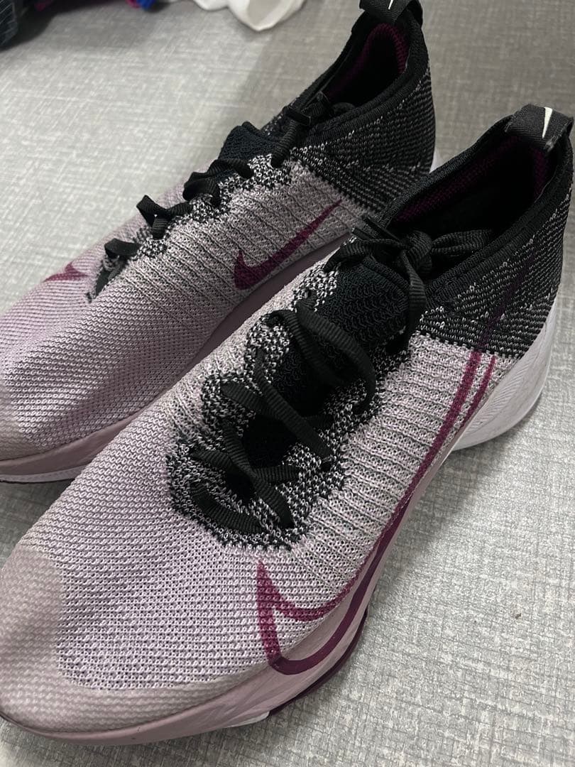 NIKEナイキ エア ズーム テンポ ネクスト% フライニット 23.5cm