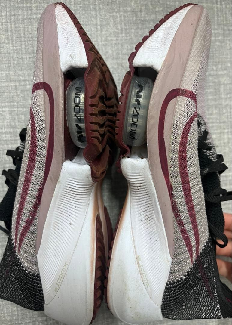 NIKEナイキ エア ズーム テンポ ネクスト% フライニット 23.5cm