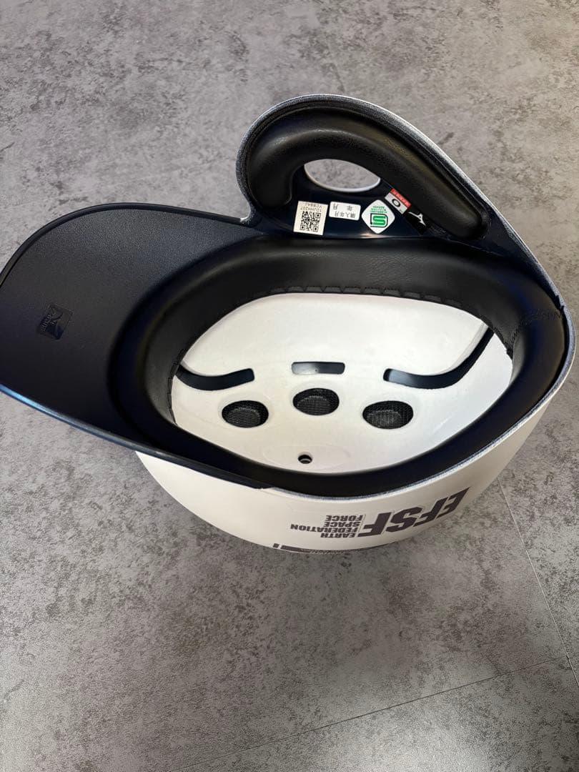 ガンダム　ヘルメット　横浜DeNAベイスターズ