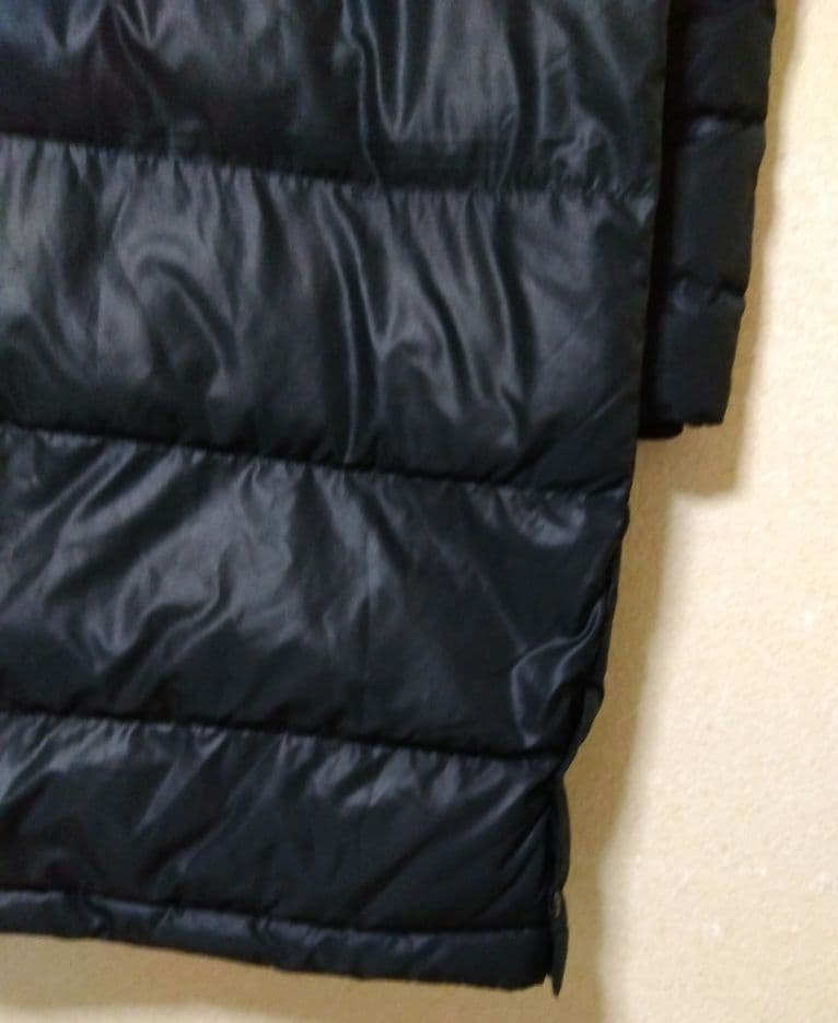 ATHLETA　ベンチコート　黒　アウター　アスレタ　コート　サッカー　ウェア