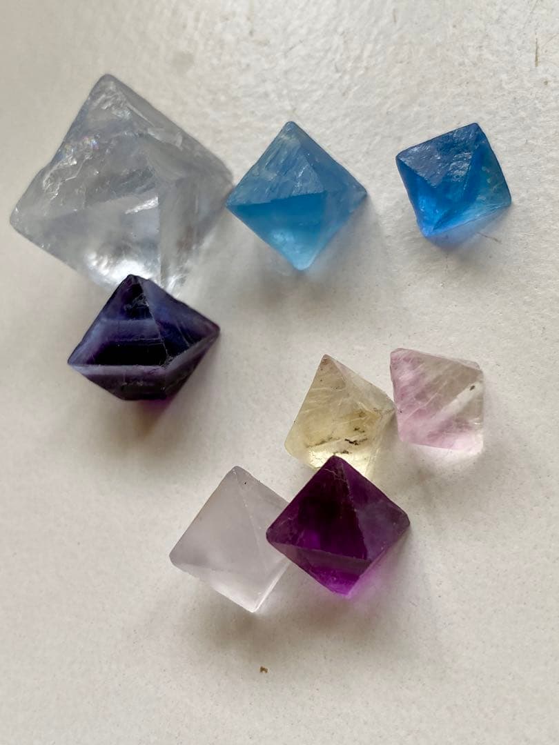 八面体フローライト　ビンガム産　イリノイ産　8個セット　蛍石　鉱物標本