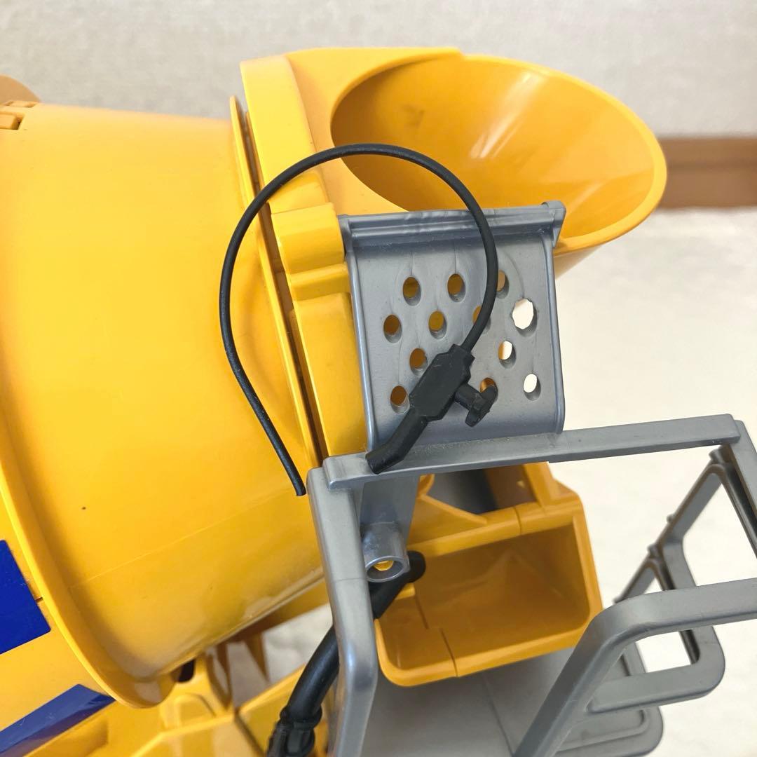 bruder ブルーダー　ミキサー車　ダンプカー　2台セット　ドイツ製