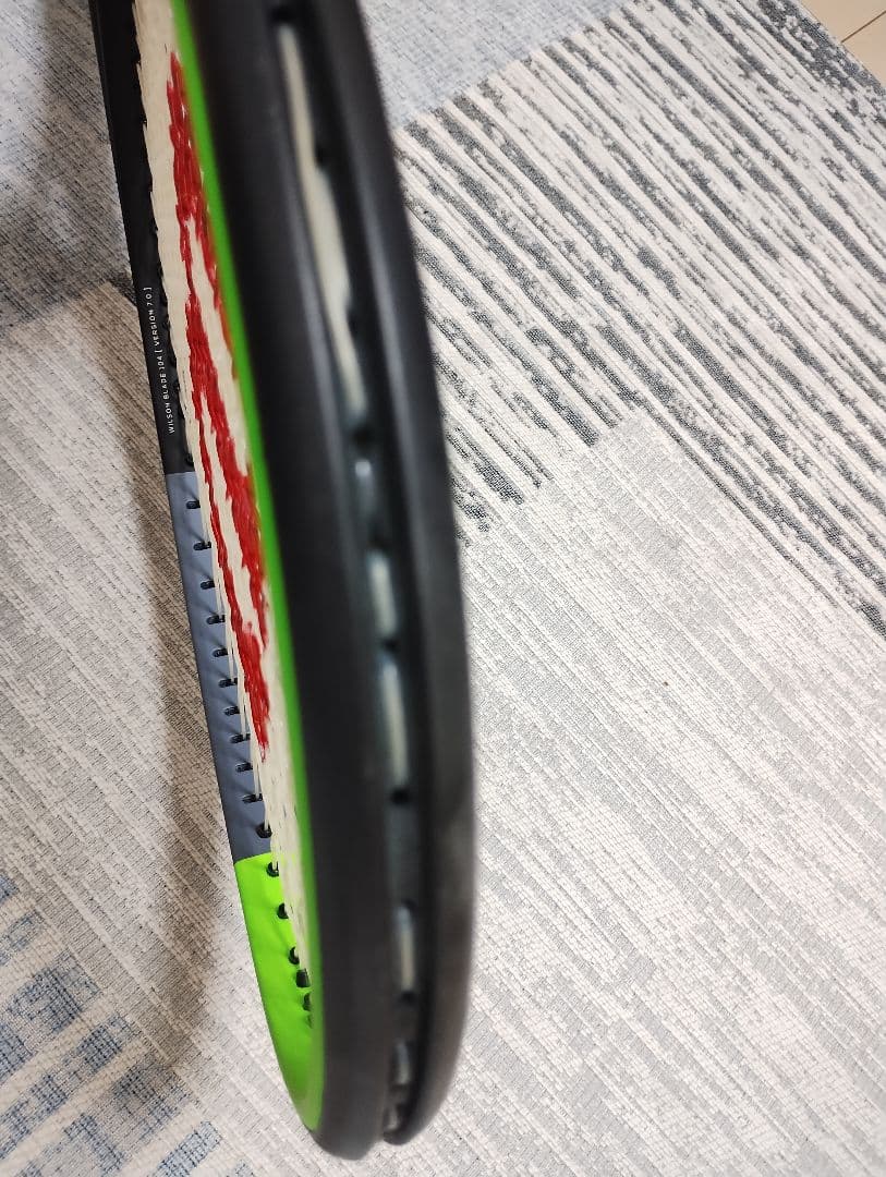 Wilson Blade 104 テニスラケット