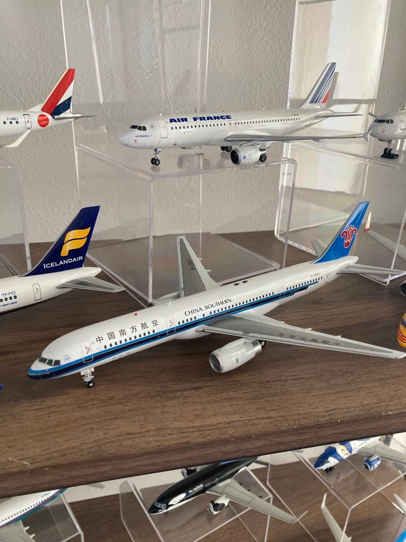 1/200 中国南方航空 B757