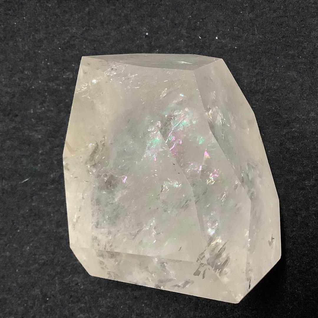 【神々の山、強力な浄化力】天然石 虹入りヒマラヤ水晶 原石 ７６５.５ｃｔ.