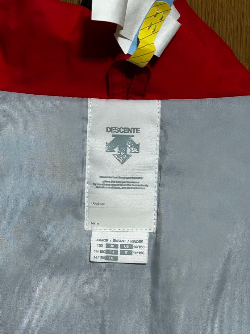 『美品』値下げしました。DESCENTE スキーウェア 子ども用 150サイズ