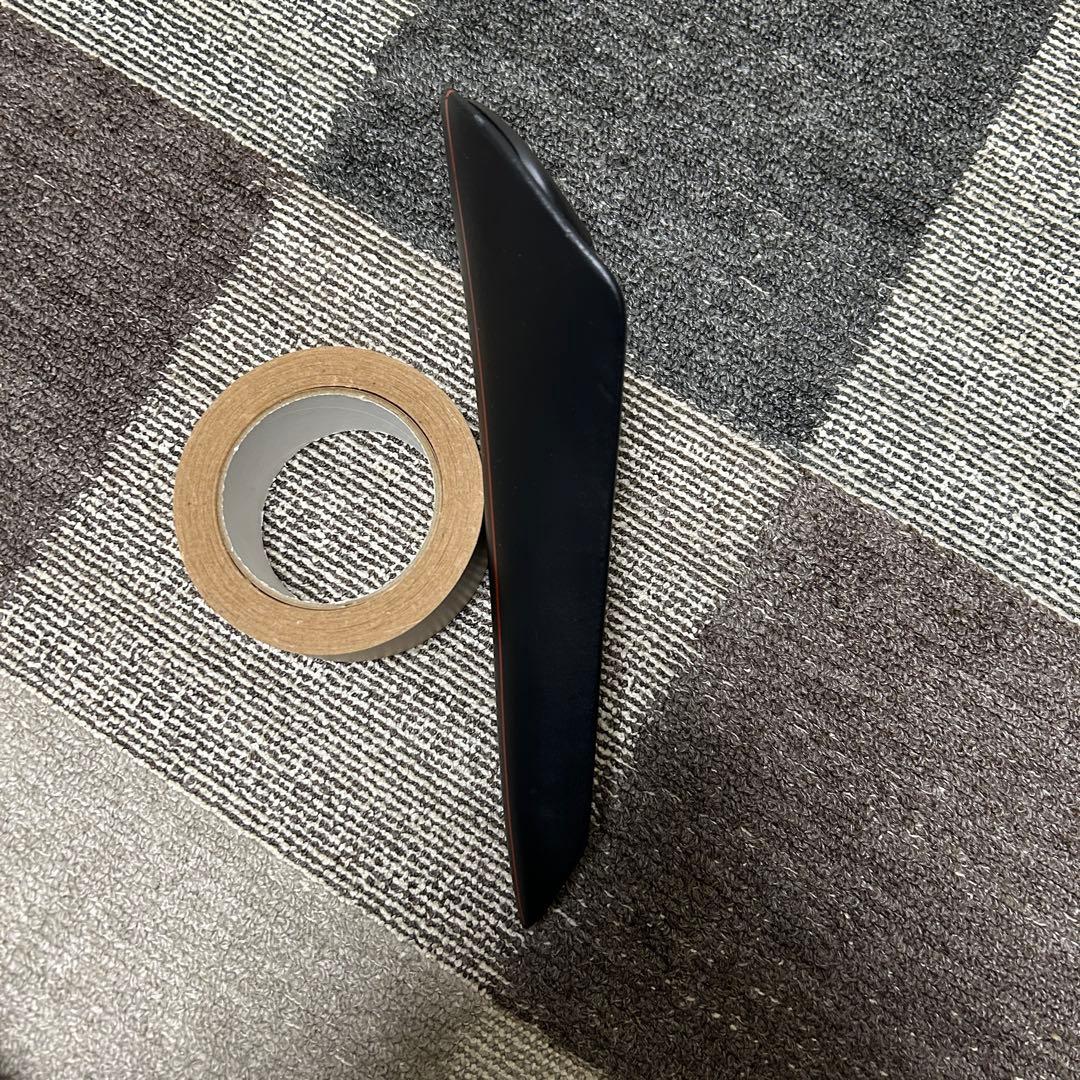 fi'zi:k Volta R3 フィジーク　サドル