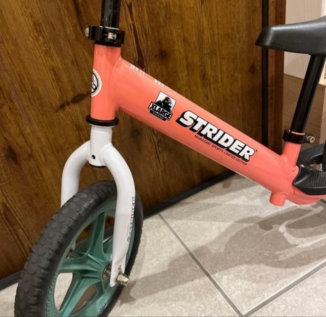 子供　ストライダー　キックバイク　美品