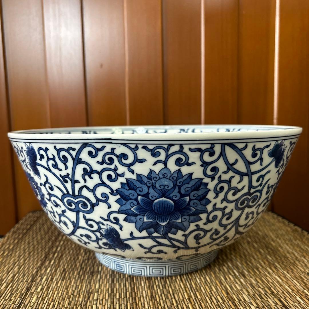 ★ 美品　大明嘉靖年製　青花　華唐草文　中国美術品　大鉢骨董品　アンティーク