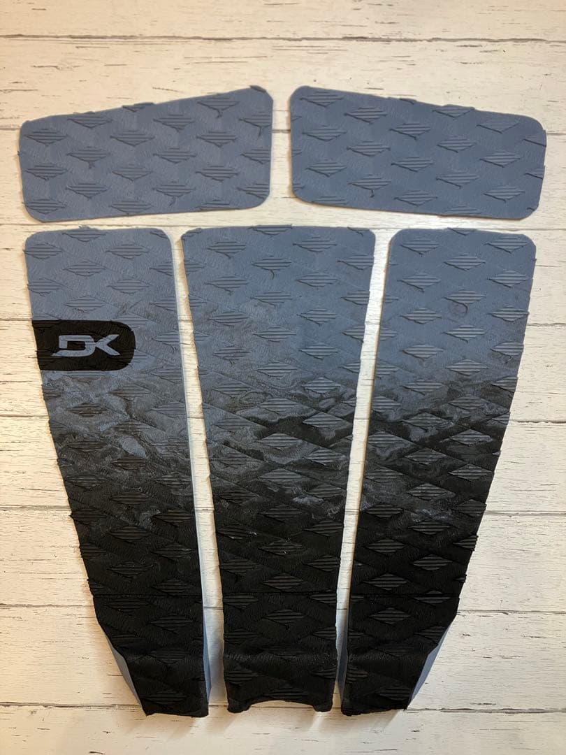 DAKINE BRUCE IRONS & FRONT PAD 稀少同色セット新品