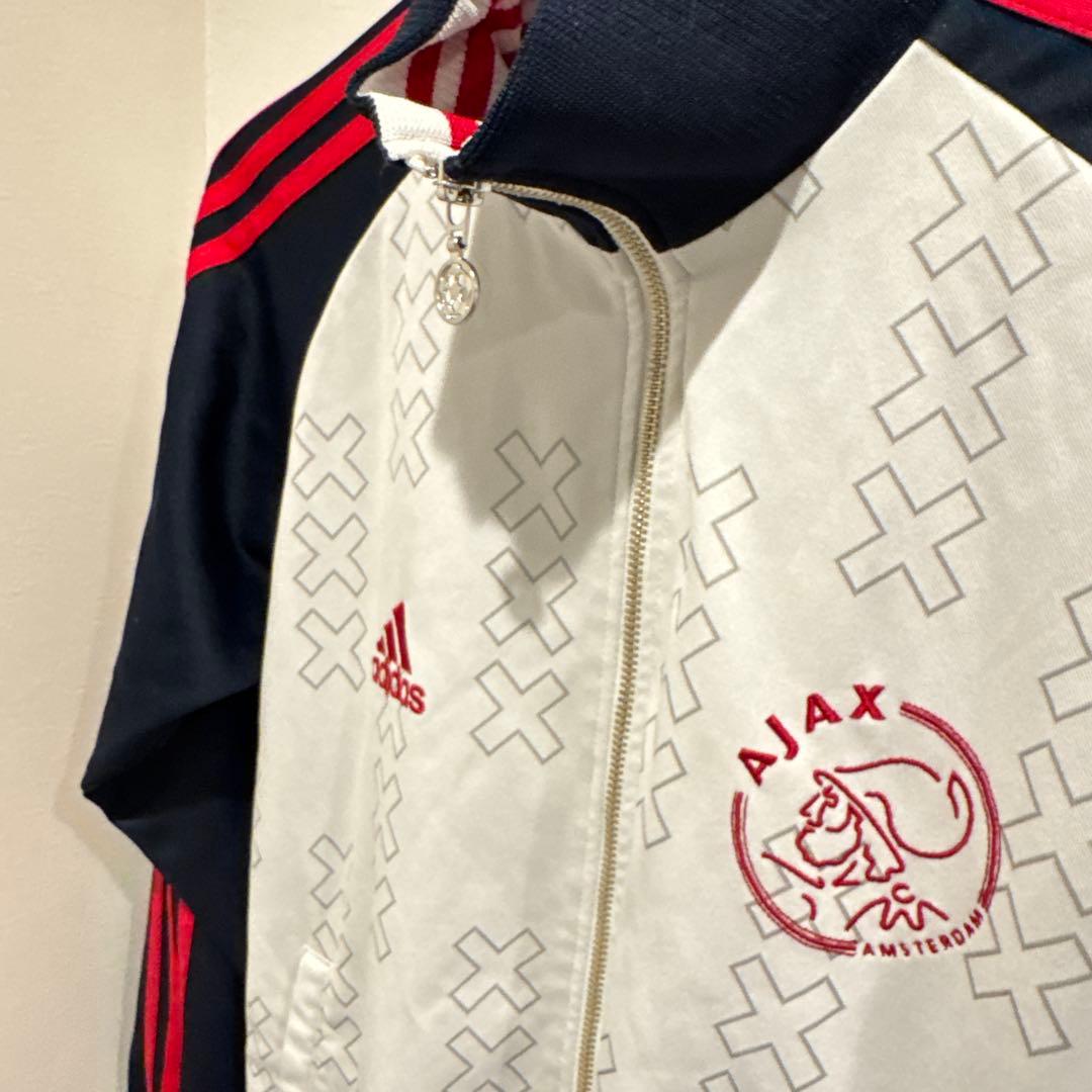 サッカー　アヤックス　ジャージ