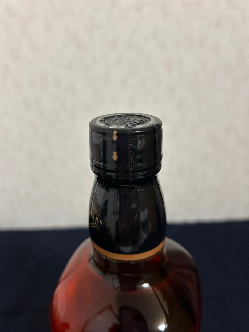 【未開栓品】 ブラックニッカ8年700ml 【古酒】箱無し