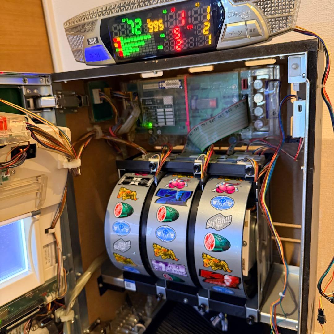 美品✨パチスロ実機 デビルメイクライ3 5号機 不要機 無段階音量調整
