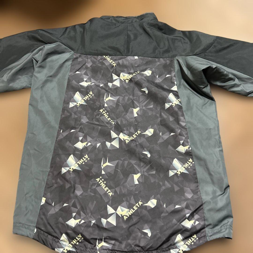 ATHLETA 上下、ウィンドブレーカー　3点セット　160