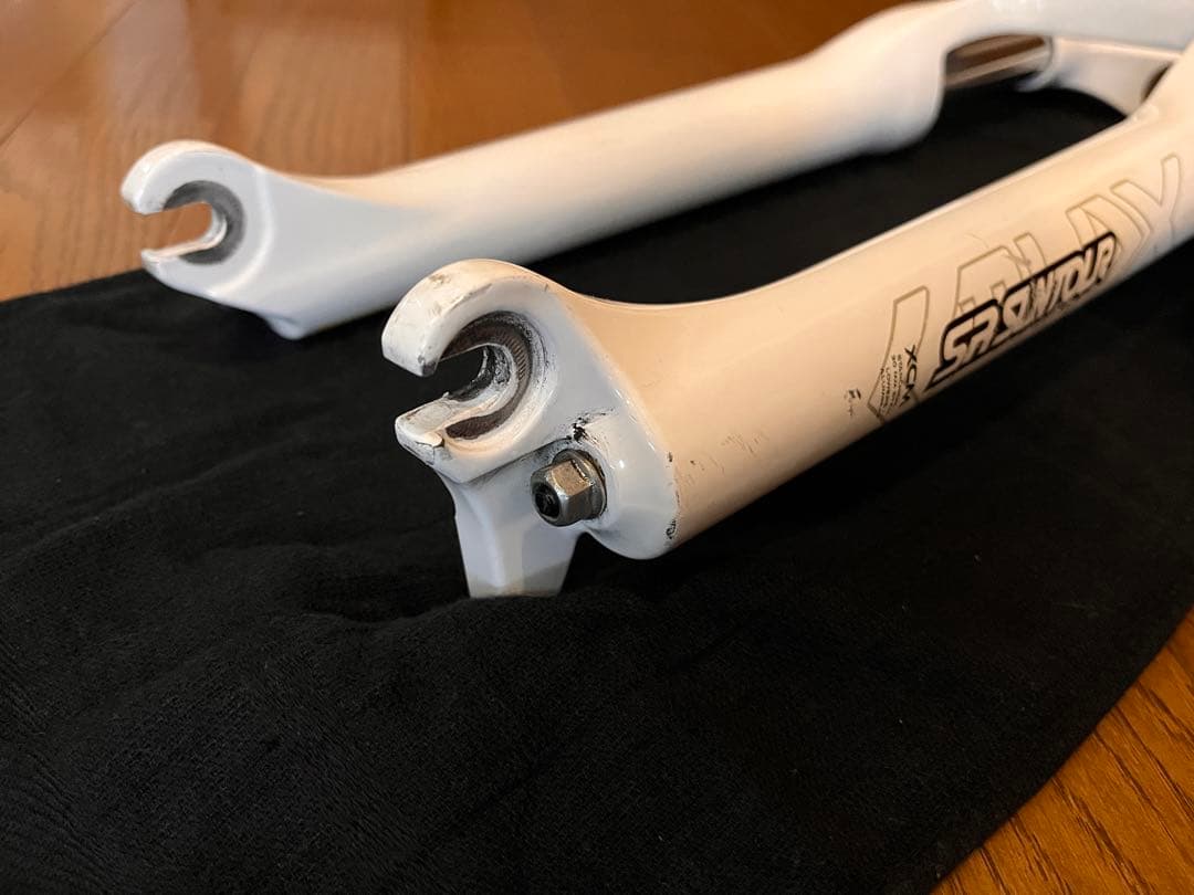 SRサンツアー[SRSUNTOUR] XCM-HLO-P フロントフォーク