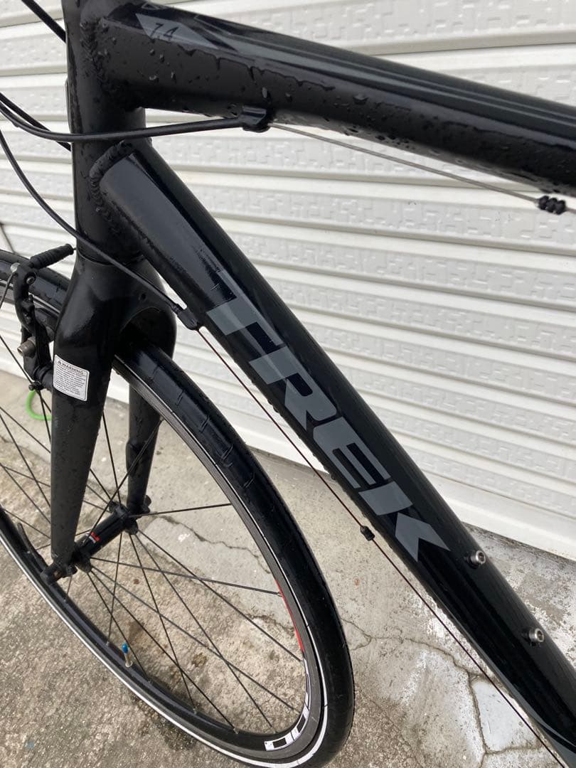 Trek クロスバイク ブラック　トレック