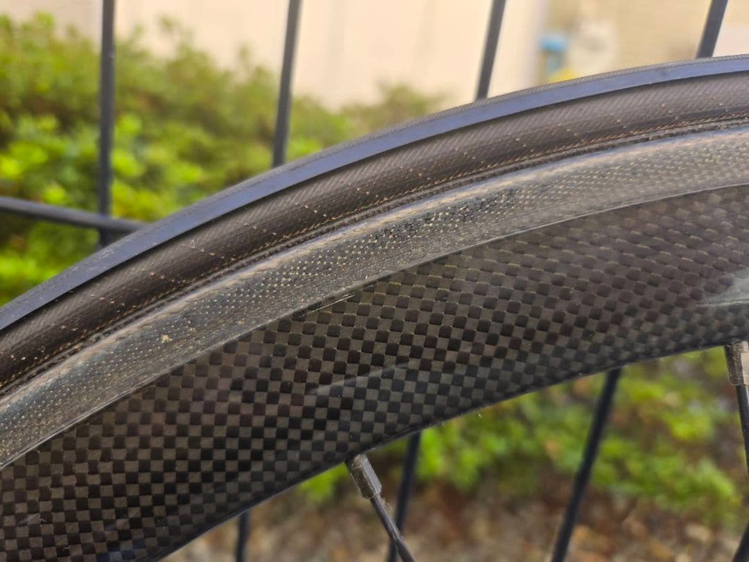 FFWDF4R チューブラータイヤ カーボン製