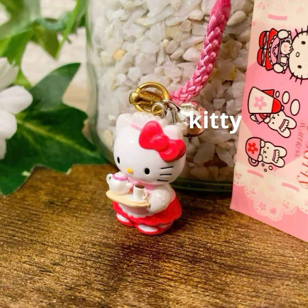 激レア　ご当地キティ レストラン限定 ウェイトレスバージョン 根付け