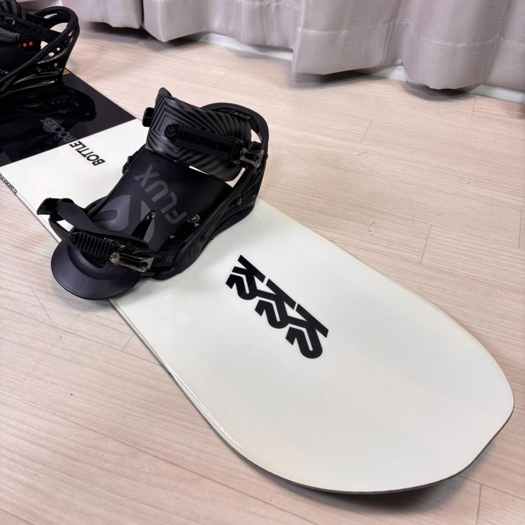 美品 K2 スノーボード 152㎝ BOTTLE ROCKET　FLUX PR