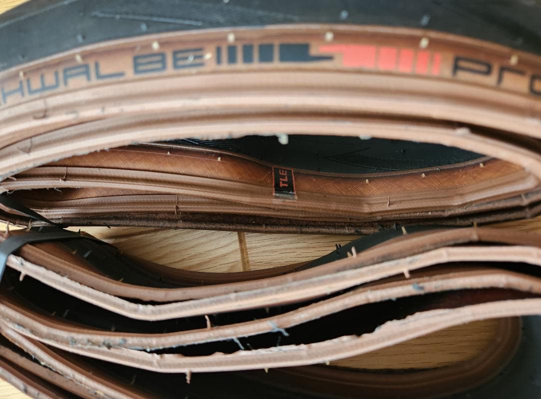 SCHWALBE PRO ONE TLE シュワルベチューブレス 25C