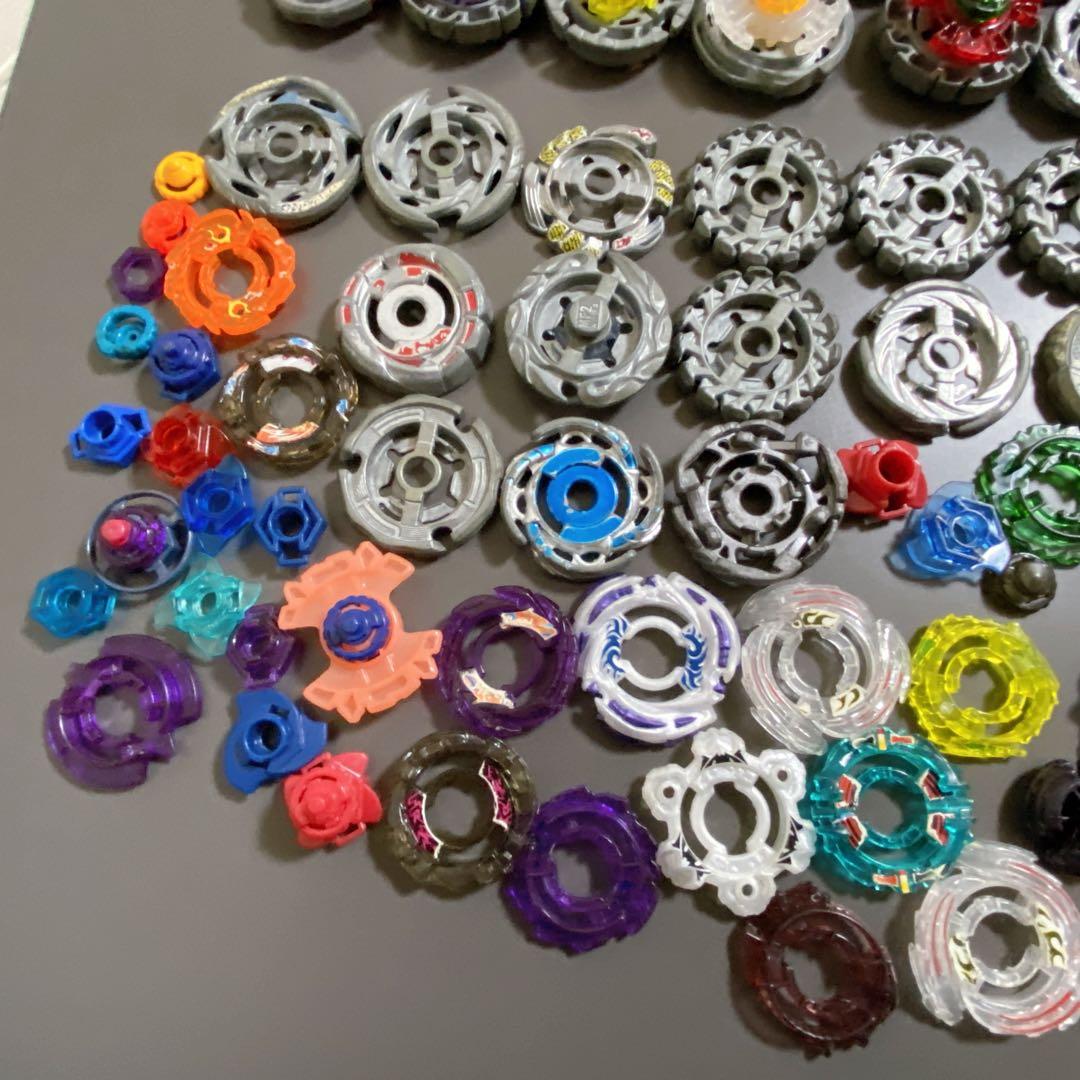 メタルファイトベイブレード　大量　まとめ売り　パーツ