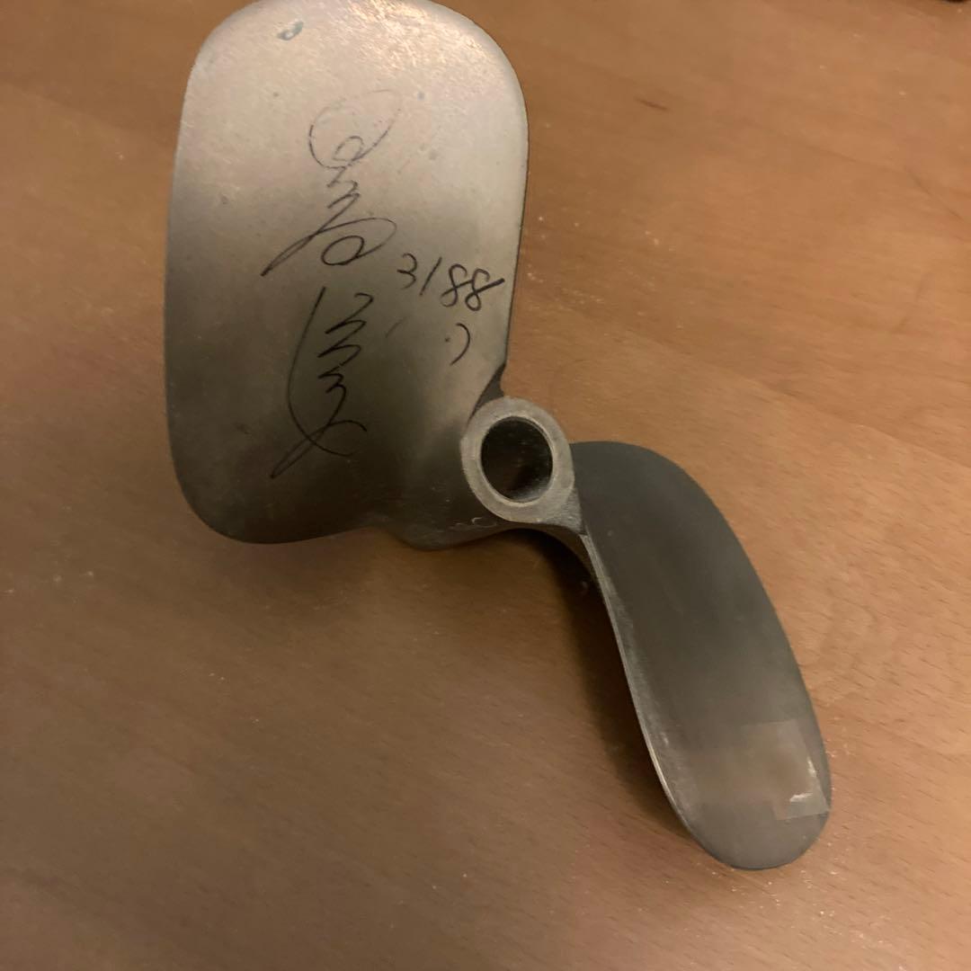 日高逸子　サイン付きプロペラ