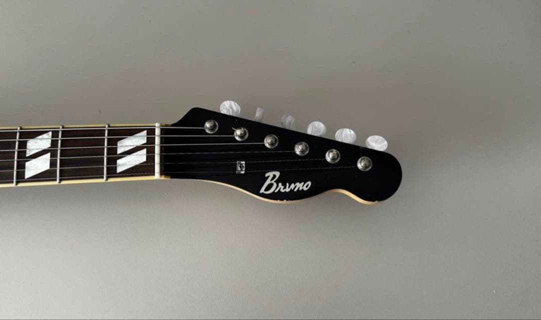 Bruno Guitars TN-295 Black 白花 エレキギター