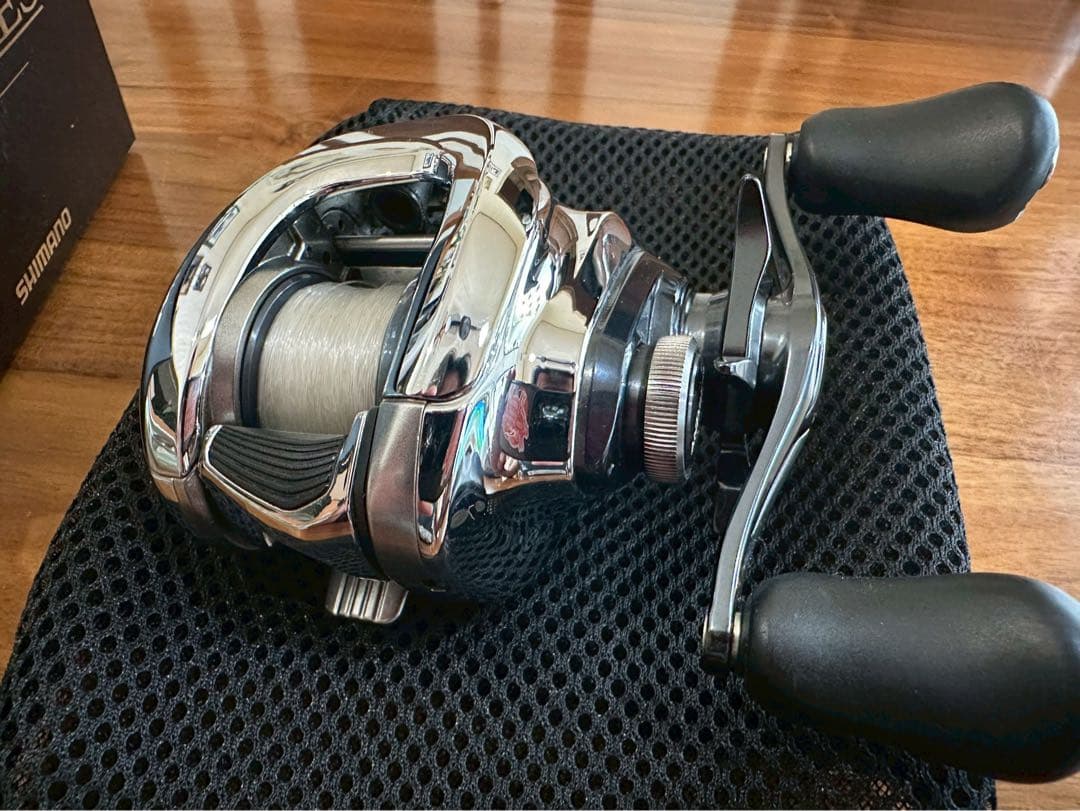 19アンタレス　右ハンドル　HG