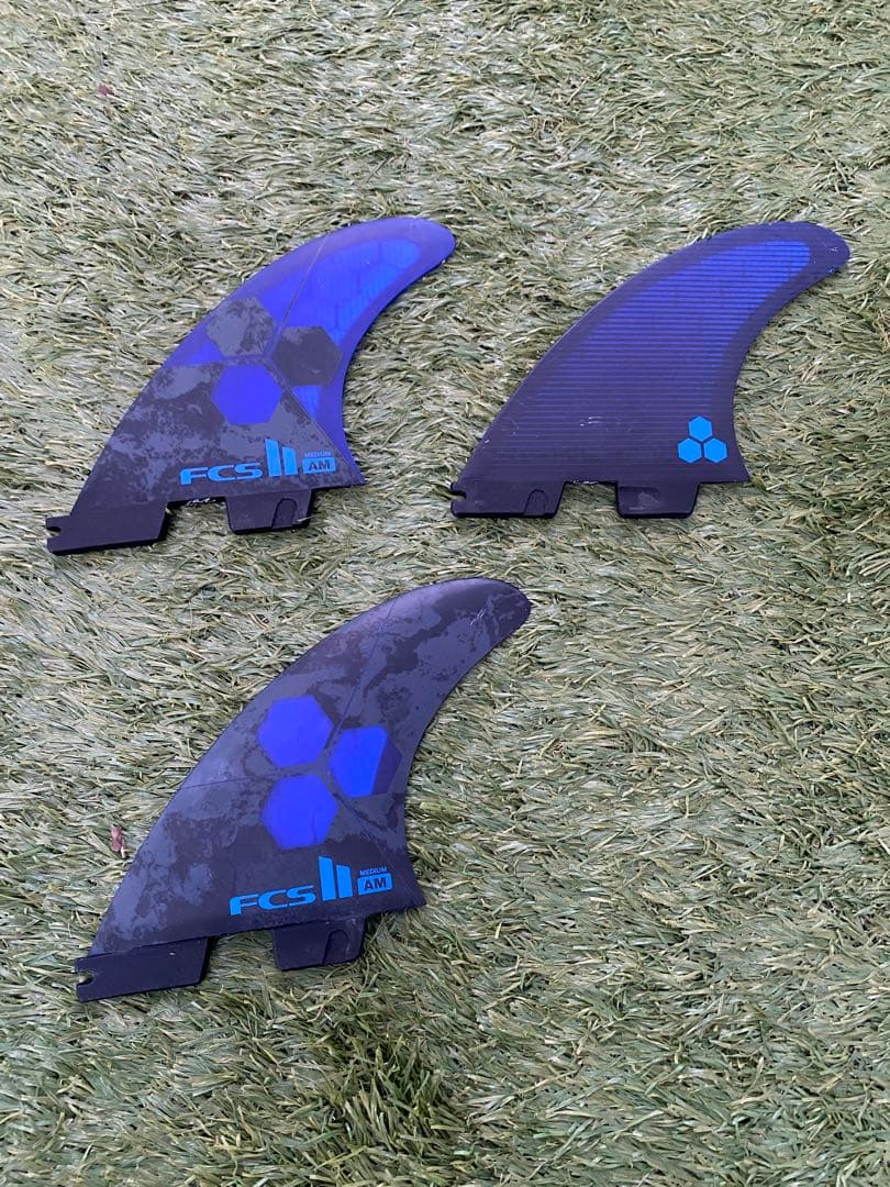 美品　FCS II サーフボードフィン　アルメリック　Mサイズ