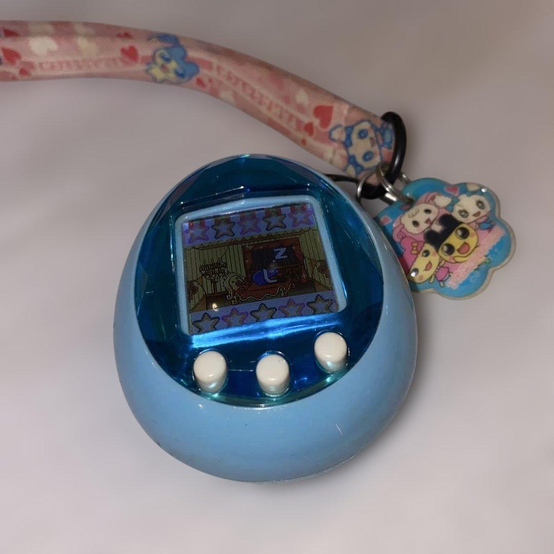 たまごっち Tamagotchi iD ブルー 本体　ストラップ 新品電池 付属