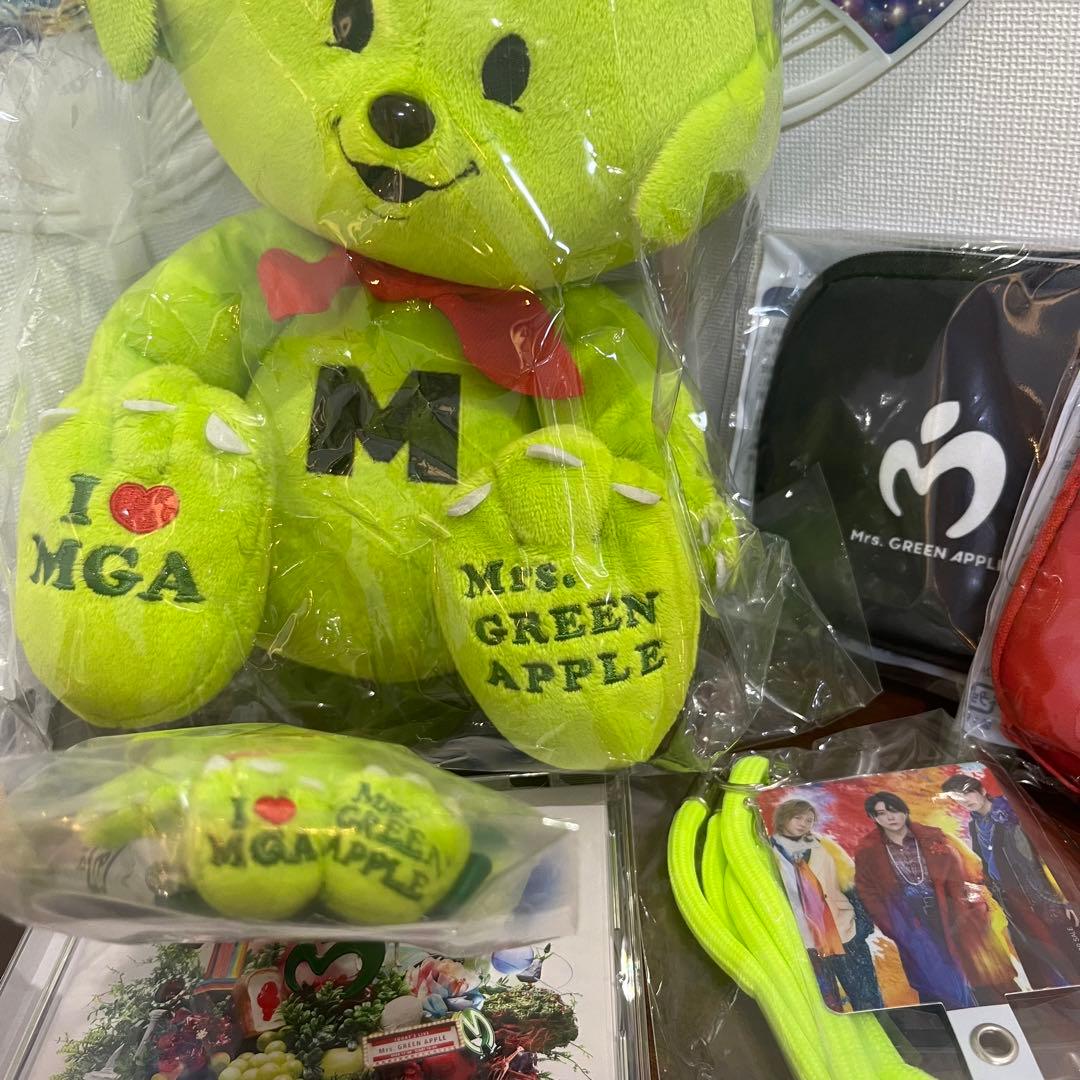 ミセスグリーンアップル　メメル　キーホルダー　ぬいぐるみ　ミセス　うちわ