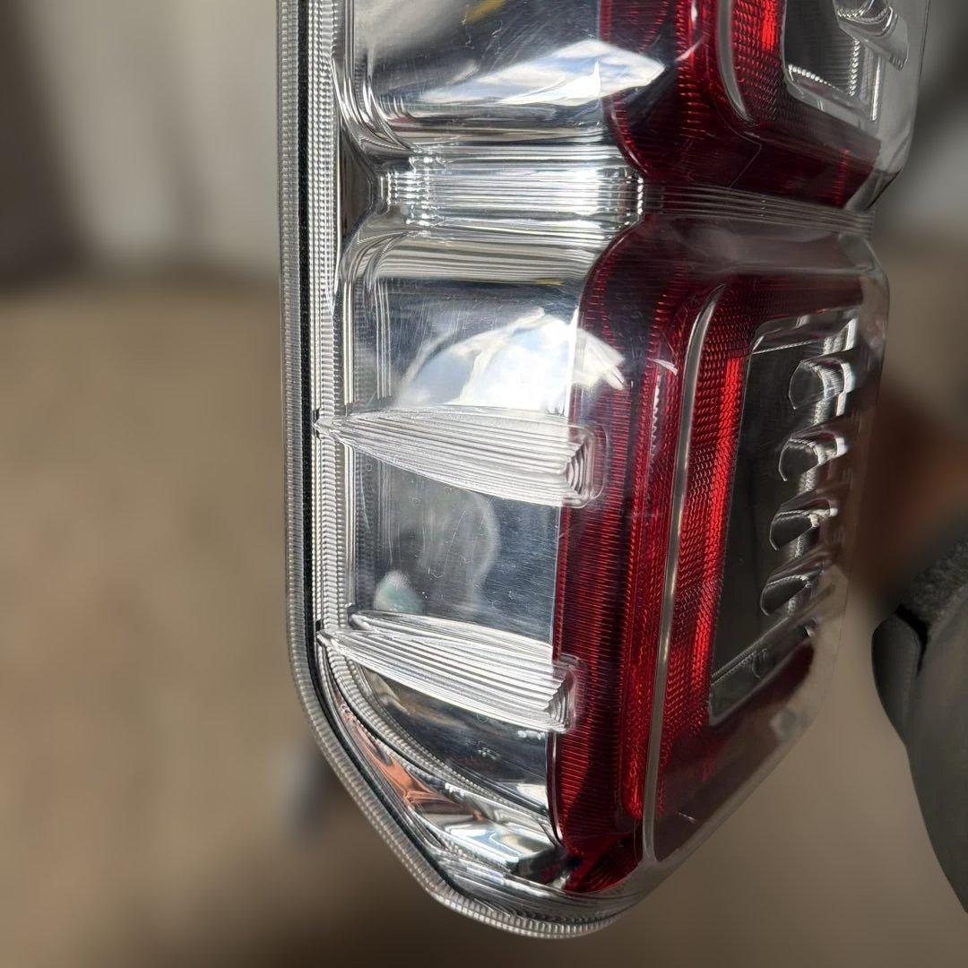 2019年 ウェイク トヨタ純正 LA700S 左テールランプ