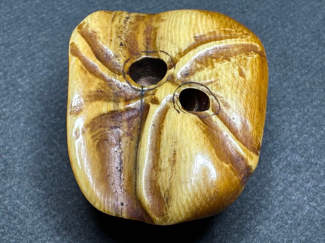 極上　鬼根付　天然素材　アンティーク　和彫　置物　骨董　飾り物　古美術品