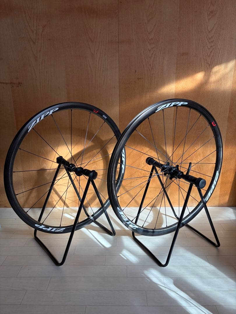 ZIPP 202 FIRECREST カーボンホイル　クリンチャー用リムブレーキ