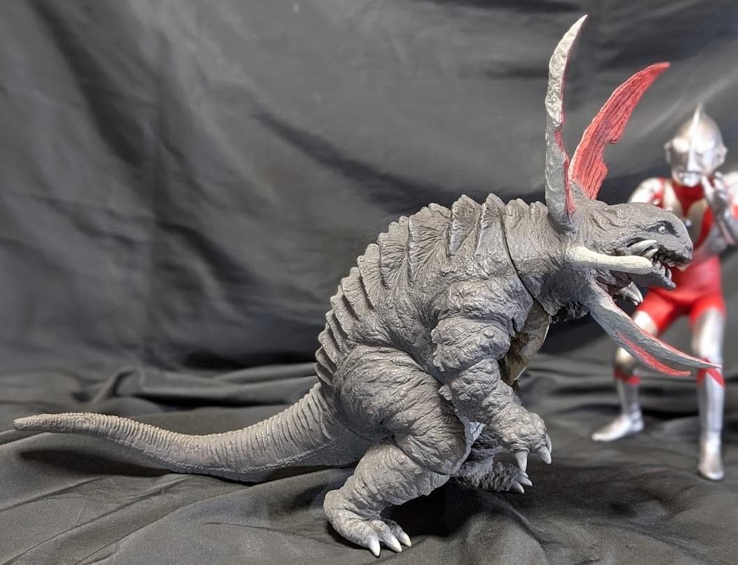 ウルトラマンａタイプ＆ガボラ（ＣＣＰ）1/6特撮シリーズソフビ２体セット