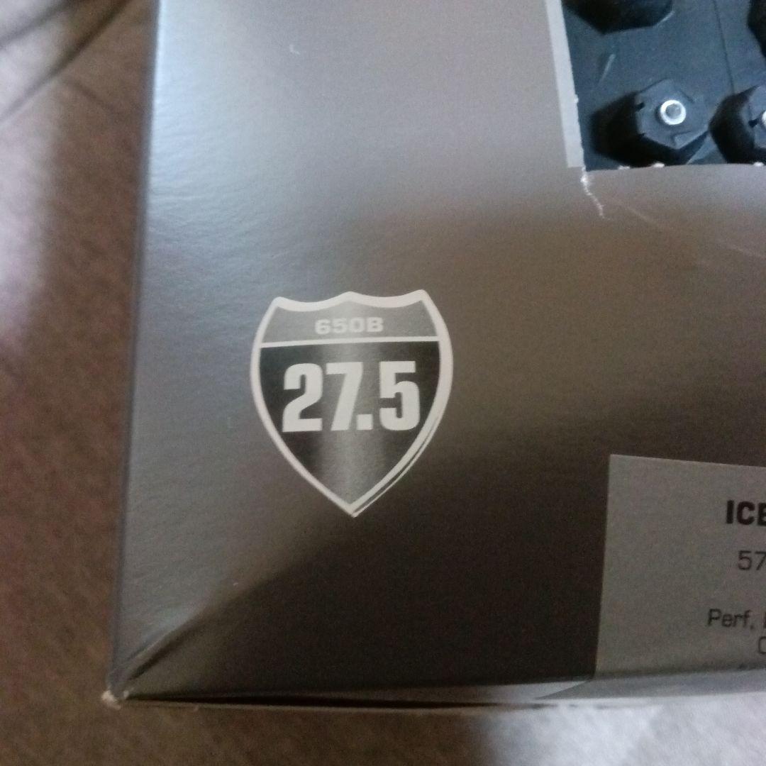 SCHWALBE　ICE SPIKER PRO 27.5 ２本セット