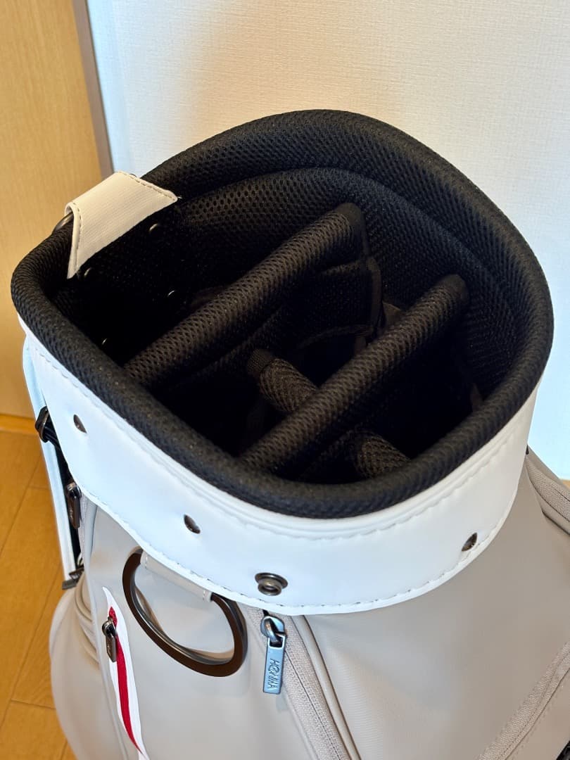 【超美品】本間ゴルフ（HONMA）キャディバッグ 2024モデル