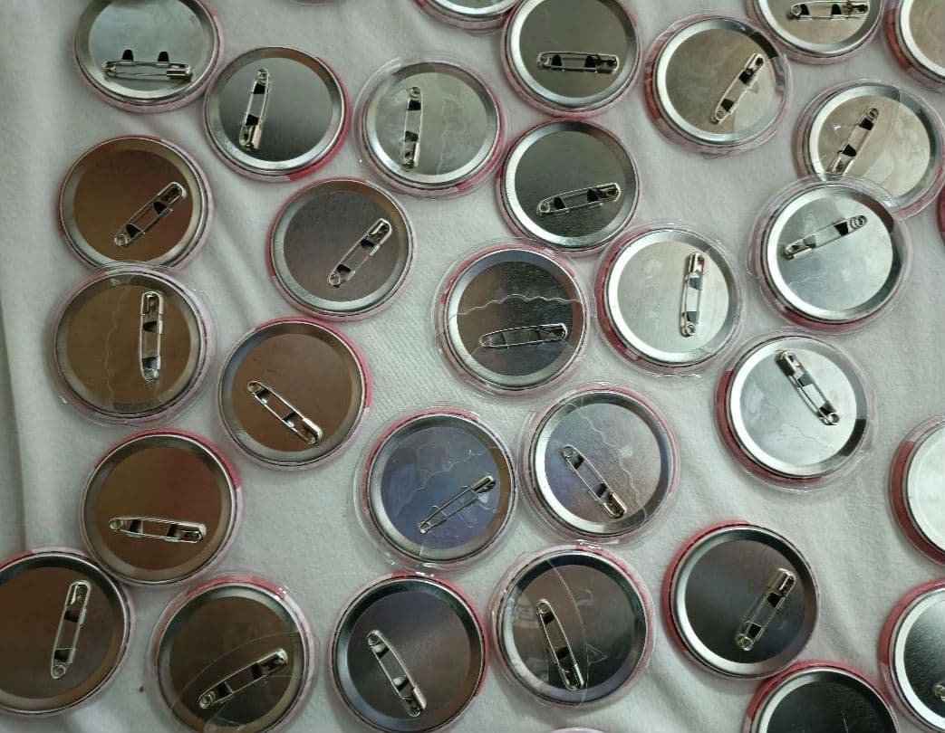 すとぷり　莉犬　缶バッチ　あにまる缶バッチ　アニマル缶バッチ